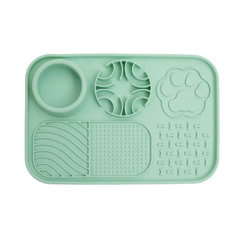 Pet Lick Mat with Suction Cups - main product view